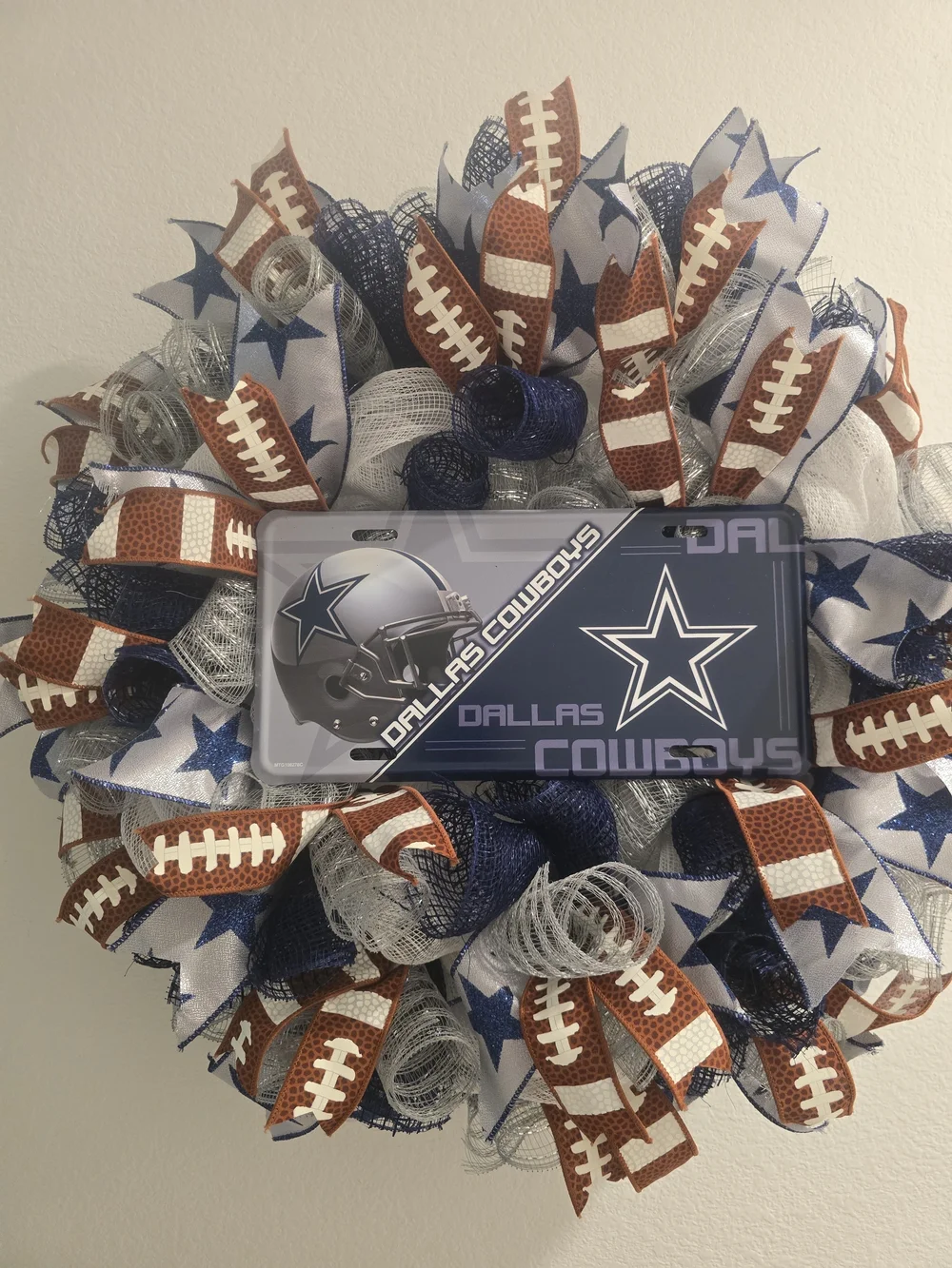 W155 NFL Dallas Cowboys Football Wreath Handmade Dallas Cowboys football wreath